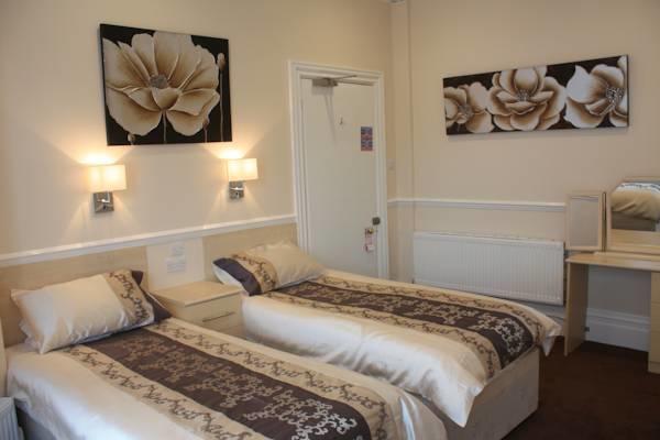 Gascony Hotel Minehead Szoba fotó